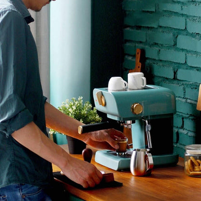 🎛️💨 One-touch Latte · Retro Mini Coffee Machine 🧸☕